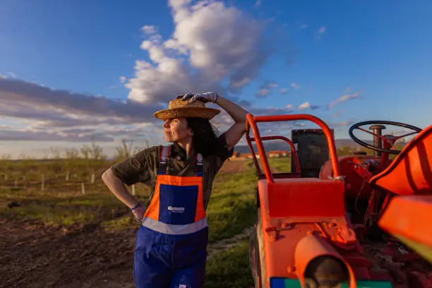 Conducteurs-dEngins-Agricoles-2025 Workforce Interim : Conducteurs d’Engins Agricoles en Intérim Détaché en France