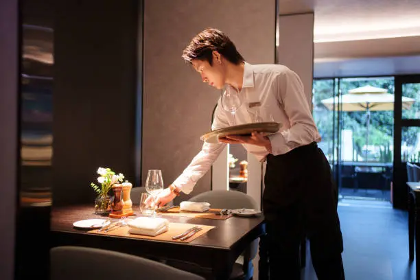 qualite-du-service-dans-les-hotels-et-restaurants Impact du détachement sur la qualité du service dans les hôtels et restaurants